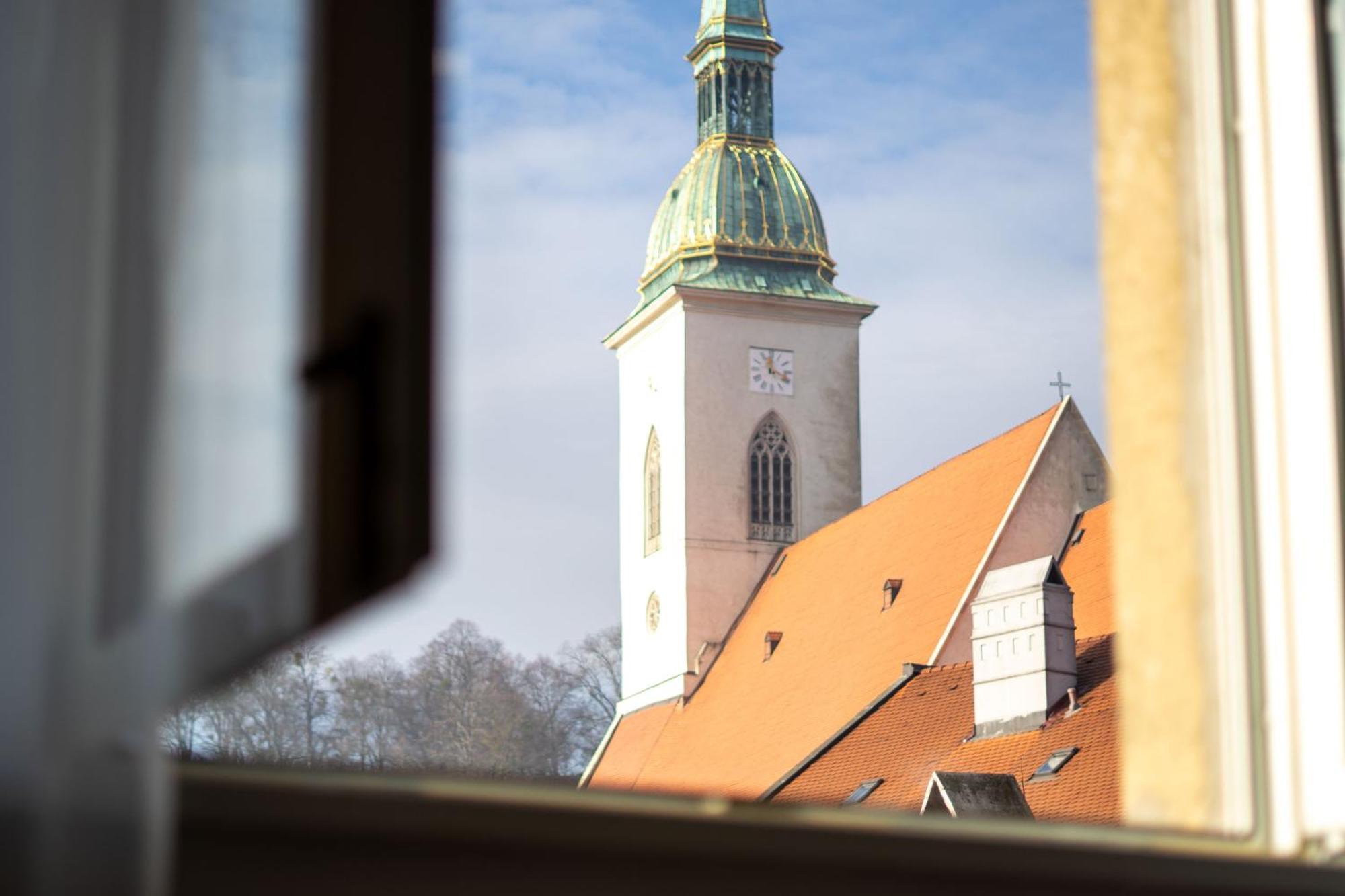 Best Location Apartment Air-Conditioned Bratislava Buitenkant foto